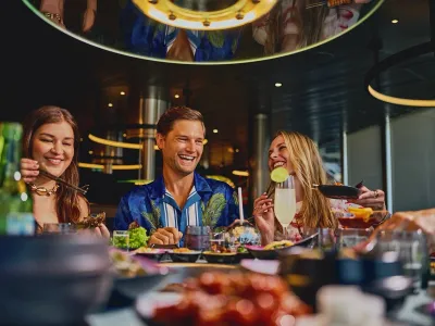 Scarlet Lady - Dining