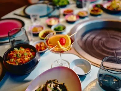 Scarlet Lady - Dining