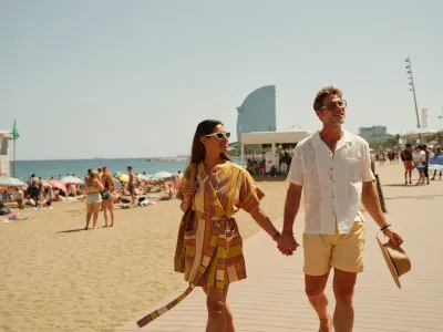 Scarlet Lady - Enrichment