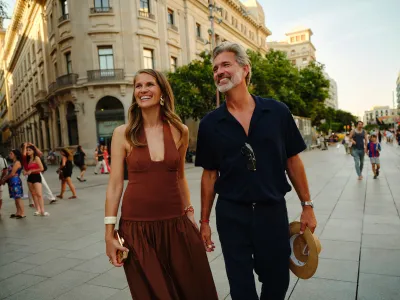 Scarlet Lady - Enrichment