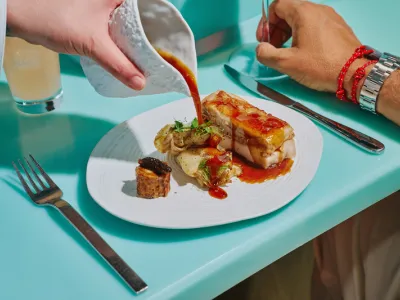 Scarlet Lady - Dining