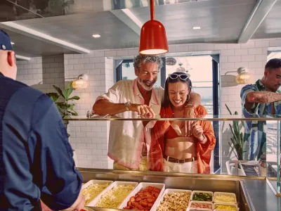 Scarlet Lady - Dining