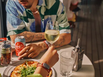 Scarlet Lady - Dining