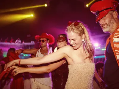 Virgin_Voyages_-_Lifestyle__Scarlet_Night_7