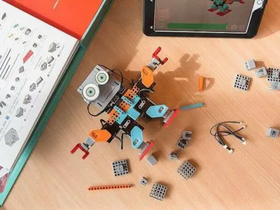 Celebrity Equinox - Kids & Teens