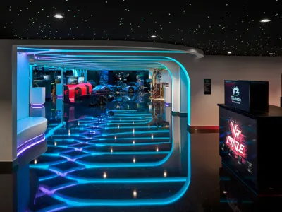 Norwegian Encore - Entertainment