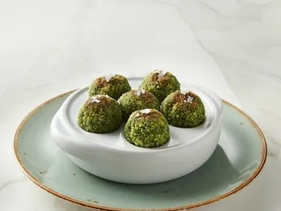 Norwegian Encore - Dining