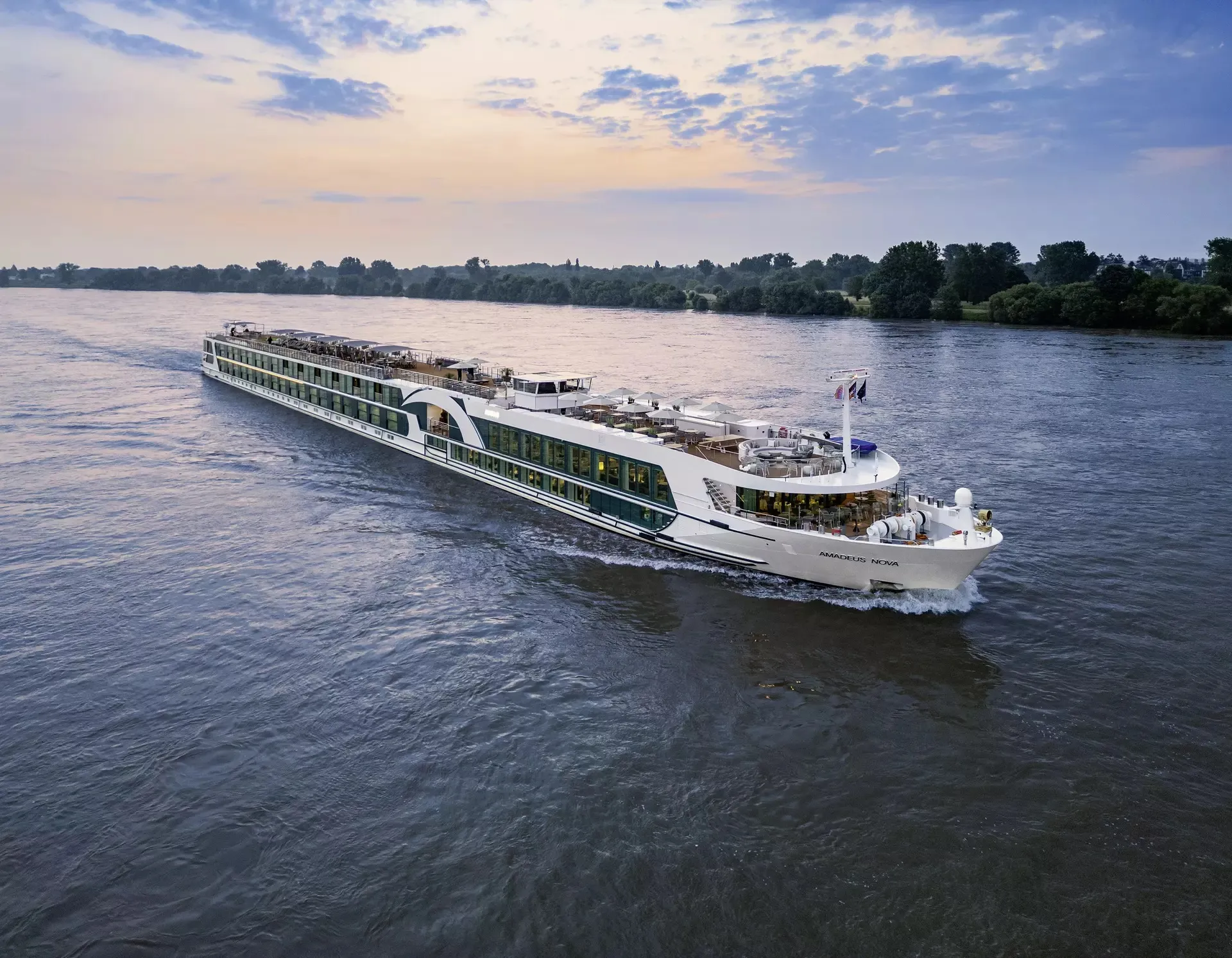 Amadeus River Cruises  Amadeus Nova Exterior