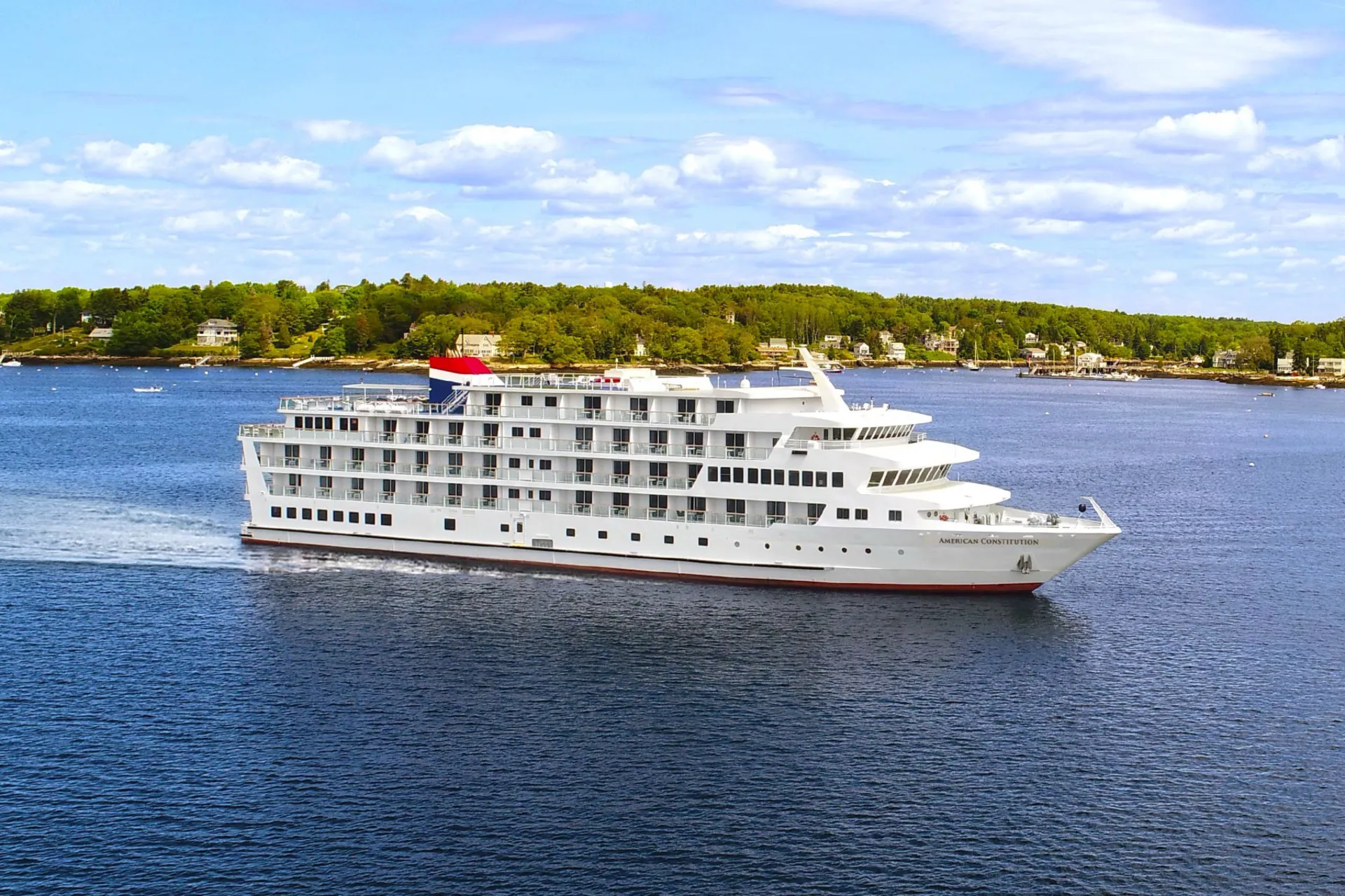 American Cruise Lines  American Constitution  Exterior 2