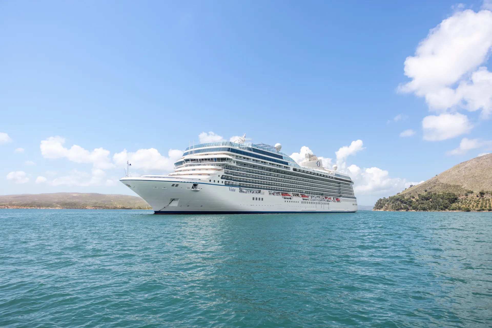 Oceania Cruises Vista Exterior
