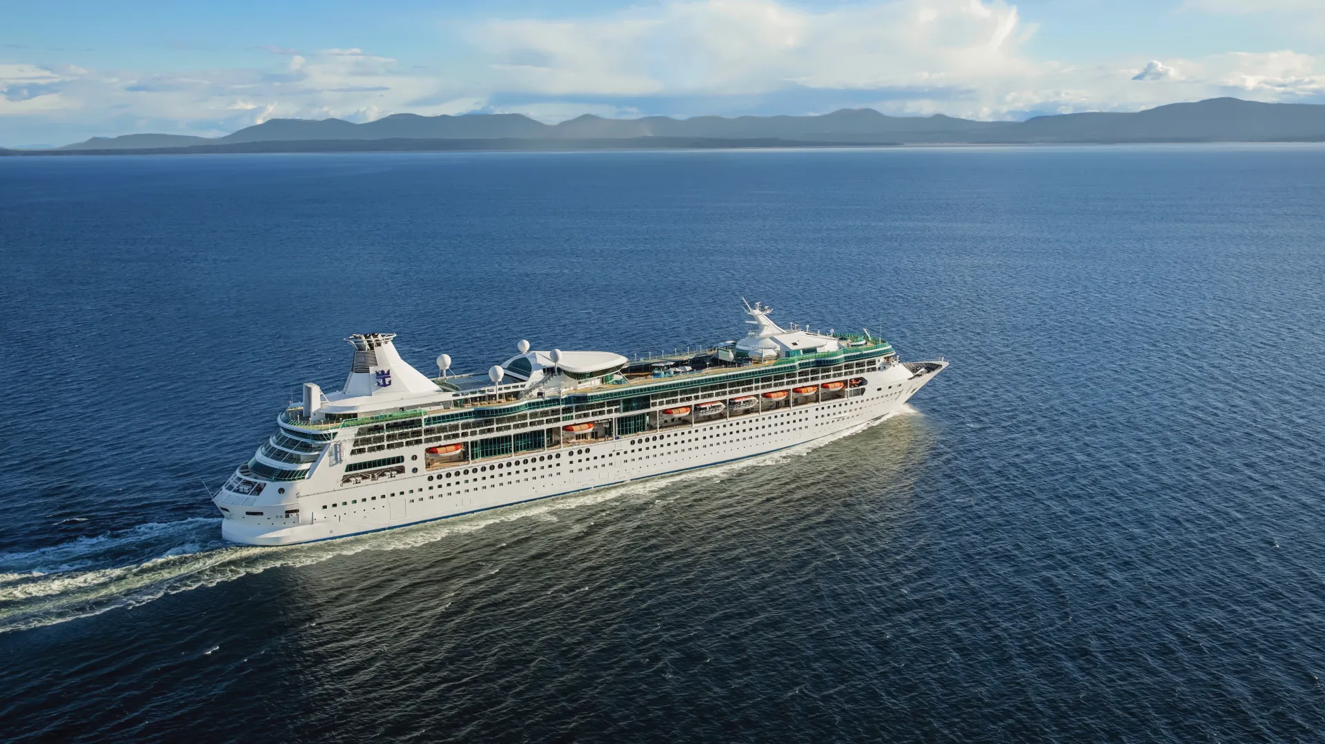 RCI  Rhapsody of the Seas  Exterior 2