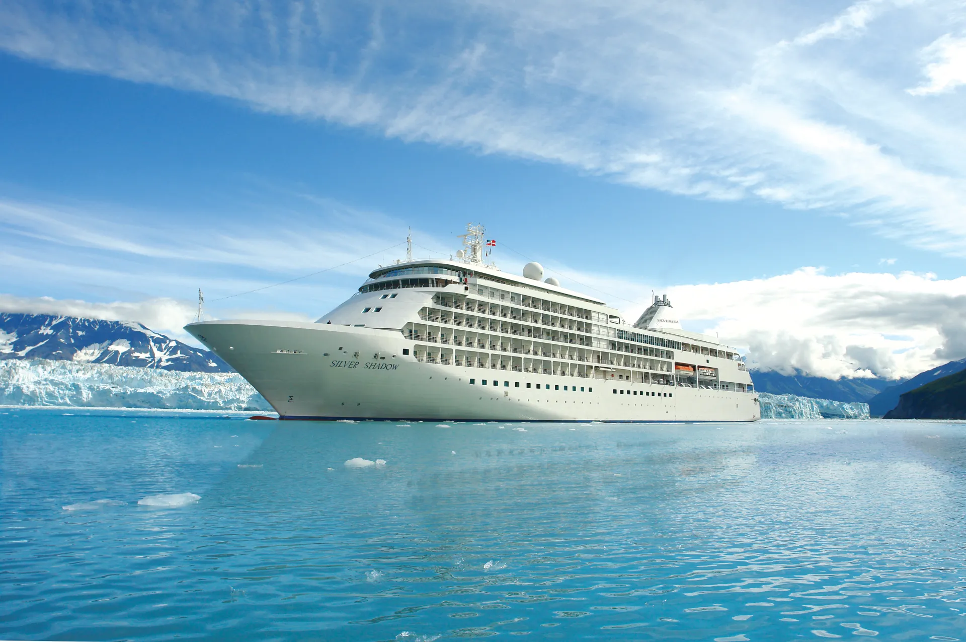 Silversea_-_Silver_Shadow_-_Exterior