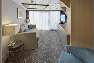 Allure of the Seas - Spacious AquaTheater Suite - 1 bedroom
