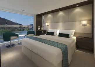 Amadeus Aurea - B-4 Cabin