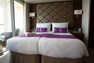 Ambience - De-Luxe Suite 