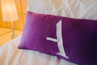 Ambition - Suite Single