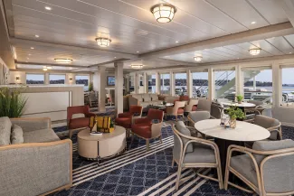 American Glory - Sky Lounge