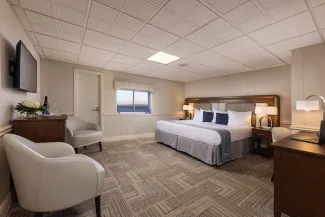 American Independence - Veranda Suite with Private Balcony