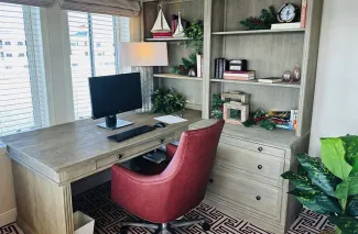 American Legend - The Study