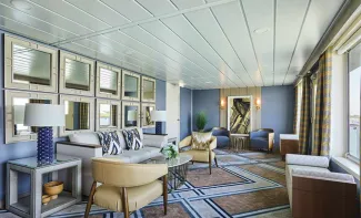 American Serenade - Storyteller Lounge