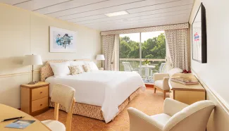 American Song - Standard Balcony 1