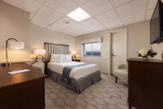 American Spirit - Single Balcony