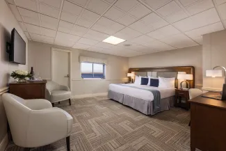 American Spirit - Veranda Suite