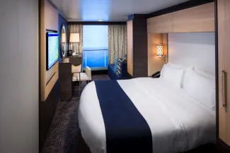 Anthem of the Seas - Connecting Interior with Virtual Balcony
