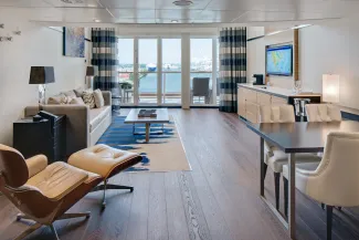 Anthem of the Seas - Grand Loft Suite