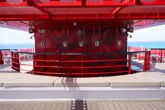 Brilliant Lady - The Perch