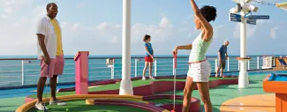 Carnival Freedom - Mini Golf