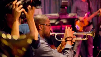 Carnival Glory - Live Music