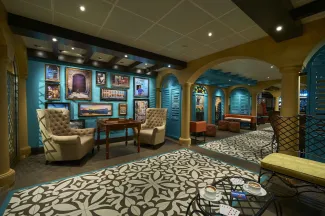 Carnival Horizon - Havana Bar