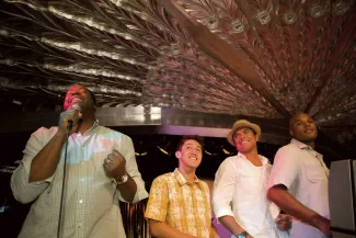 Carnival Mardi Gras - Karaoke