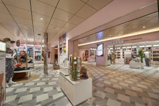 Carnival Mardi Gras - Shopping