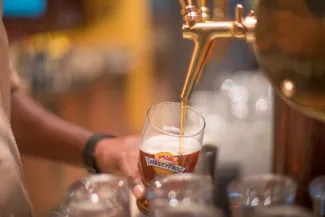 Carnival Panorama - Beer Station