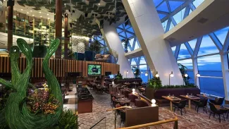 Celebrity Apex - Eden Bar