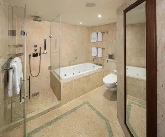 Celebrity Eclipse - Royal Suite