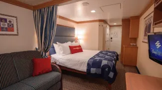 Disney Dream - Deluxe Oceanview Stateroom