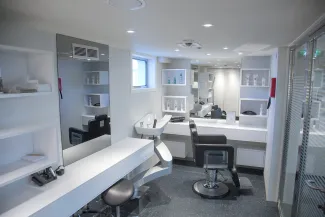 Emerald Astra - Hairdressers