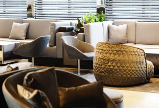 Emerald Azzurra - Amici Bar & Lounge