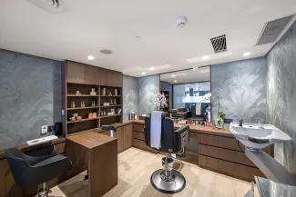 Emerald Harmony - Hairdressers