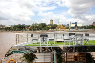 Emerald Harmony - Sun & Pool Deck