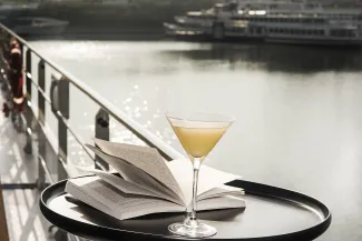 Emerald Luna - Sun Deck