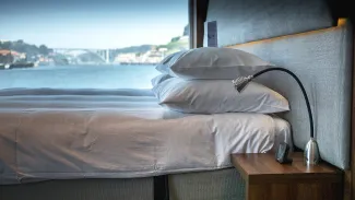 Emerald Radiance - Emerald Riverview Suite