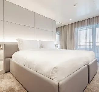 Emerald Xara - Deluxe Balcony Suite