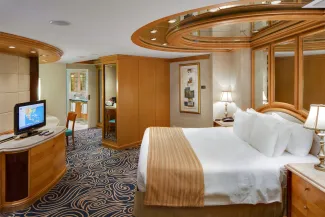 Enchantment of the Seas - Royal Suite - 1 Bedroom