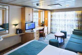 Enchantment of the Seas - Sunset Junior Suite