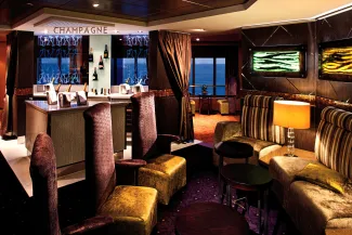 Eurodam - Pinnacle Bar