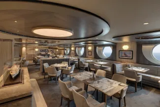 EXPLORA II - Med Yacht Club